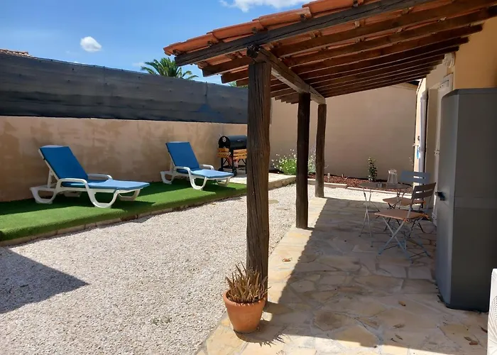 Studio Independant Dans Villa